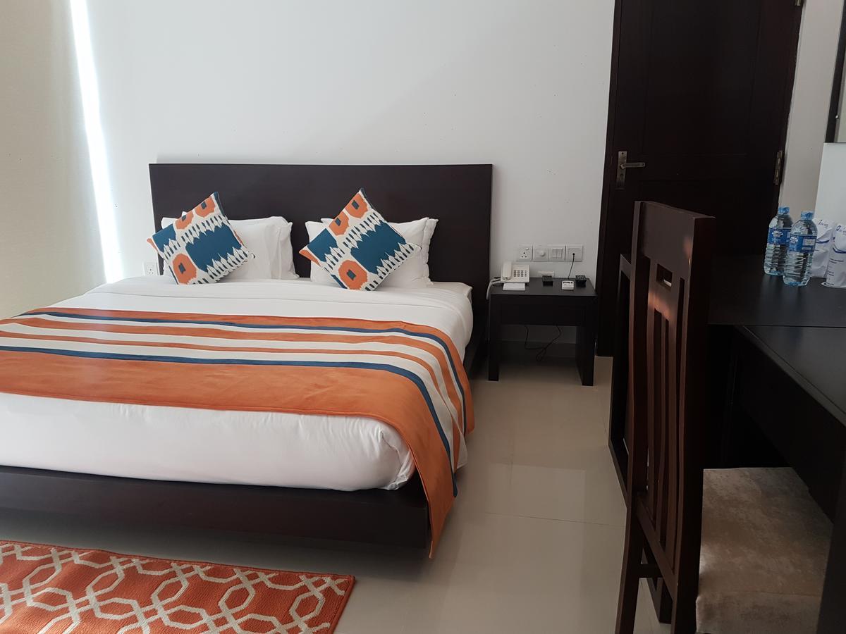 A One Hotel - "The Marine" Colombo Extérieur photo
