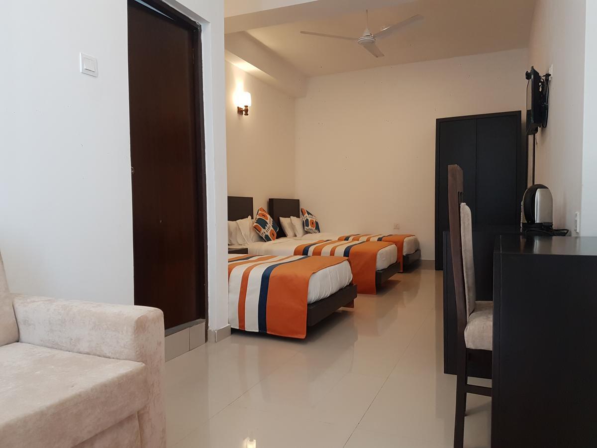 A One Hotel - "The Marine" Colombo Extérieur photo